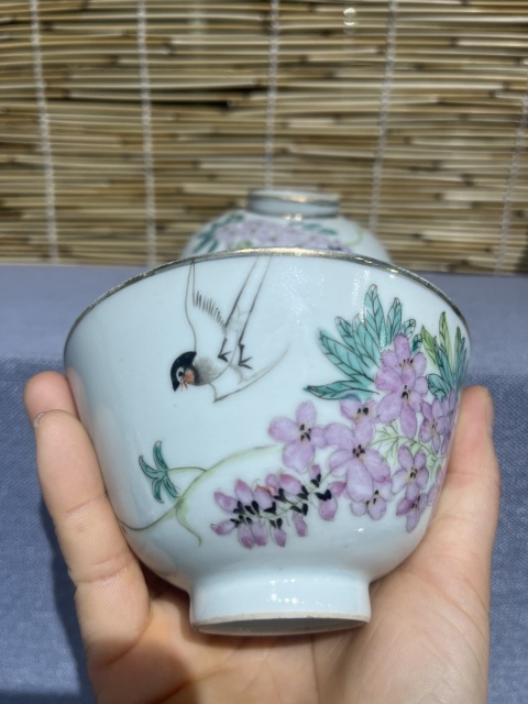 古玩陶瓷花鳥紋蓋杯拍賣,當(dāng)前價格1500元