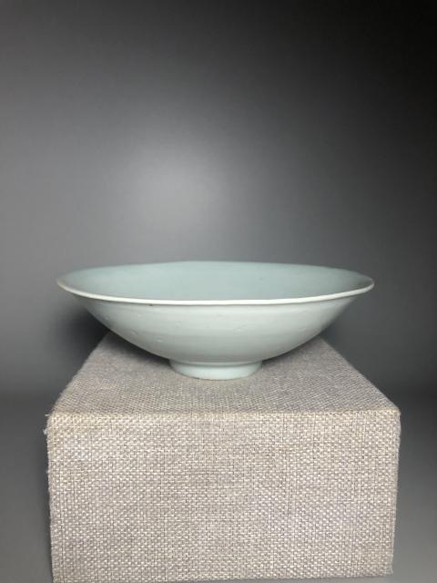 中国古美術品 宋の時代 湖田窯 影青釉刻花 茶碗