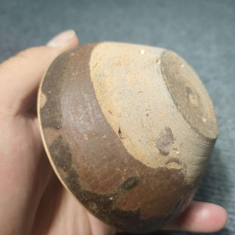 古玩陶瓷贛州窯褐釉白覆輪茶盞拍賣，當(dāng)前價(jià)格4600元