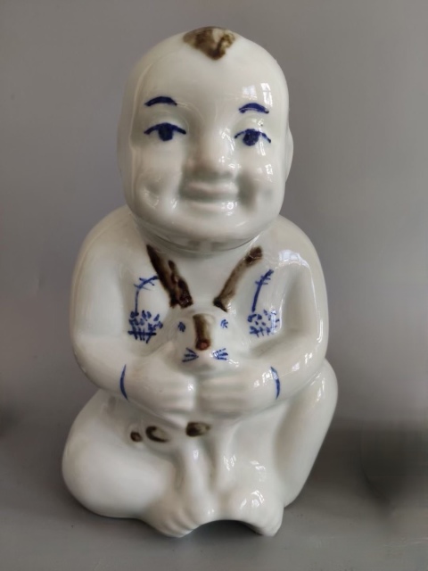 古玩陶瓷【鳳麟齋】醴陵抱兔瓷娃娃拍賣,當前價格1599元