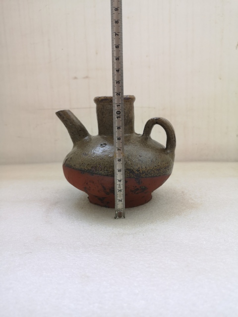古玩陶瓷茶葉末釉執(zhí)壺拍賣,當(dāng)前價(jià)格680元