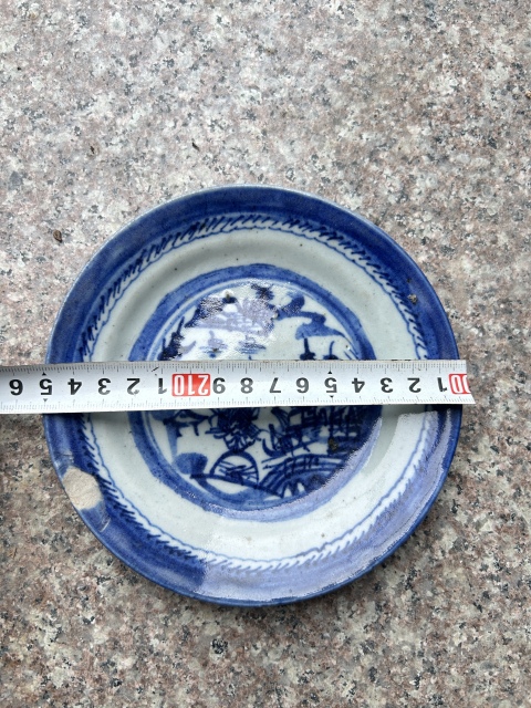 古玩陶瓷清中期 樓臺亭閣山水紋青花盤拍賣,當前價格222元