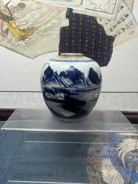 古玩陶瓷清乾隆精品青花山水紋罐拍賣,當前價格1260元