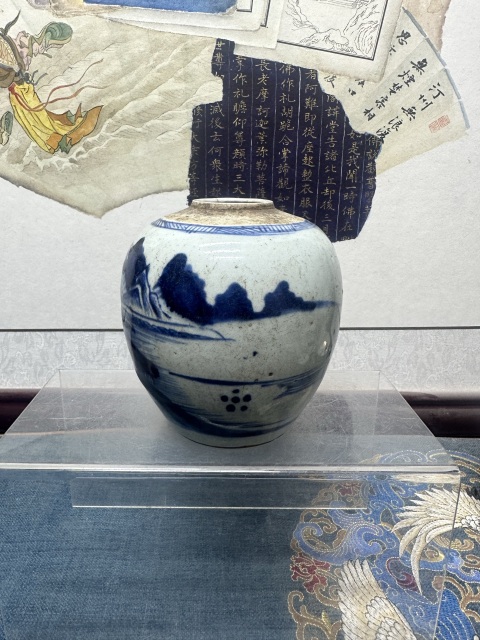 古玩陶瓷清乾隆精品青花山水紋罐拍賣,當前價格1260元