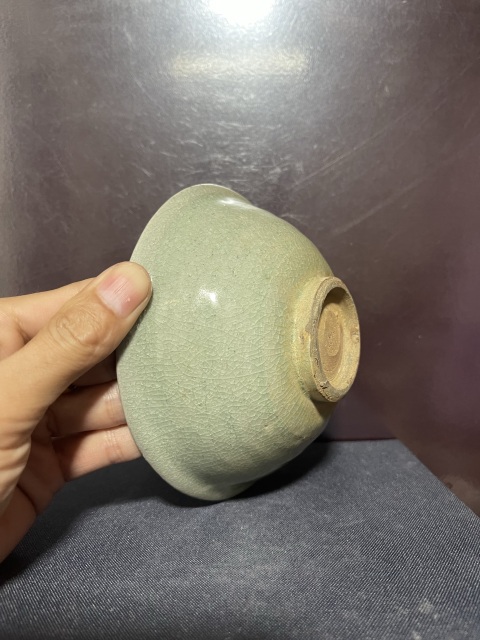 古玩陶瓷元龍泉青瓷撇口碗拍賣,當前價格5500元