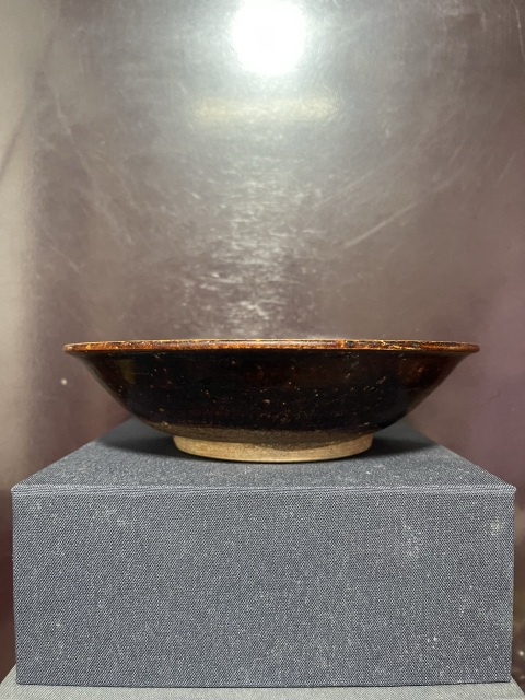 古玩陶瓷宋吉州褐釉淺盤(pán)拍賣(mài),當(dāng)前價(jià)格4800元
