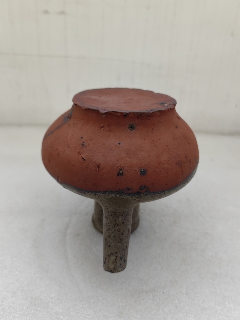 古玩陶瓷茶葉末釉執(zhí)壺拍賣,當(dāng)前價(jià)格680元
