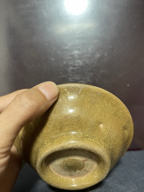 古玩陶瓷元龍泉青瓷黃釉撇口盤拍賣，當前價格3800元