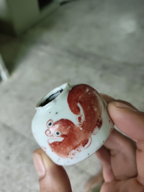 古玩陶瓷清代獅紋水盂拍賣，當(dāng)前價(jià)格688元