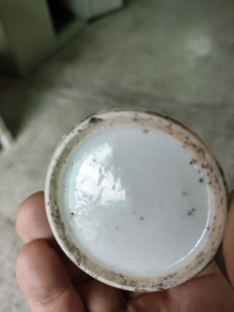 古玩陶瓷清代獅紋水盂拍賣，當(dāng)前價(jià)格688元