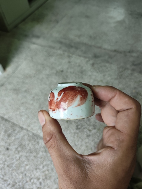 古玩陶瓷清代獅紋水盂拍賣，當(dāng)前價(jià)格688元