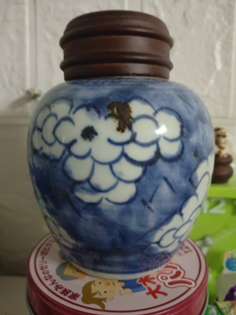 古玩陶瓷青花冰梅圖蓋罐拍賣,當(dāng)前價格3500元