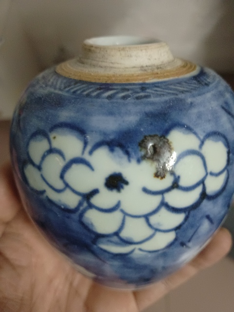 古玩陶瓷青花冰梅圖蓋罐拍賣,當(dāng)前價格3500元