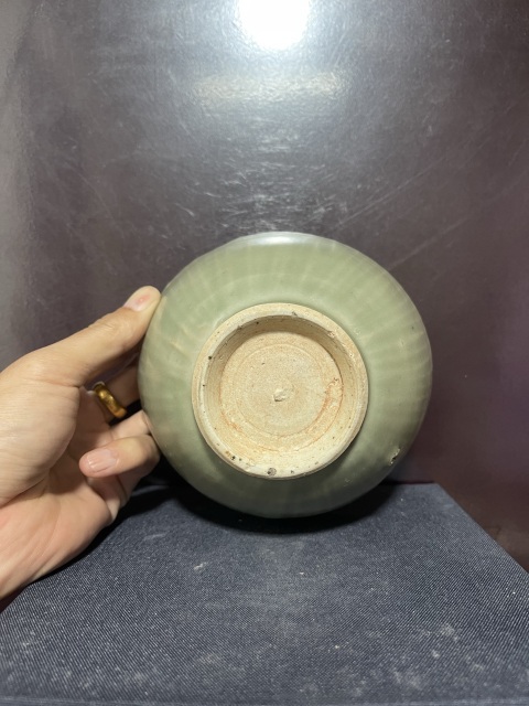 古玩陶瓷元龍泉刻仰蓮碗拍賣，當前價格5500元