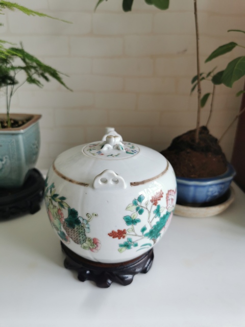 古玩陶瓷粉彩一品富貴紋茶壺拍賣，當前價格2600元