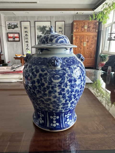 古玩陶瓷青花纏枝花卉紋將軍罐拍賣，當前價格13500元