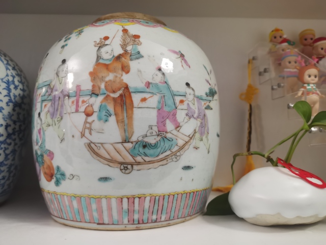 古玩陶瓷三娘教子圖粉彩罐拍賣,當前價格1500元