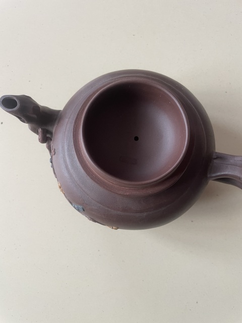 古玩陶瓷紫砂堆梅花茶壺拍賣,當前價格380元