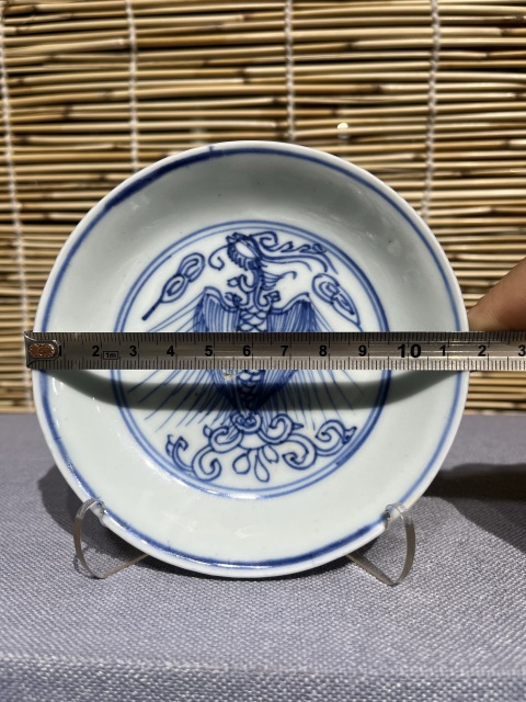 古玩陶瓷鐵線描鳳紋青花盤拍賣,當前價格1800元