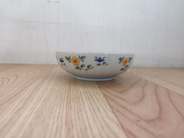 古玩陶瓷青花五彩碗拍賣，當前價格158元