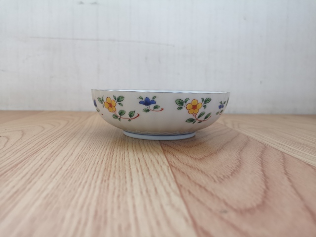 古玩陶瓷青花五彩碗拍賣，當前價格158元