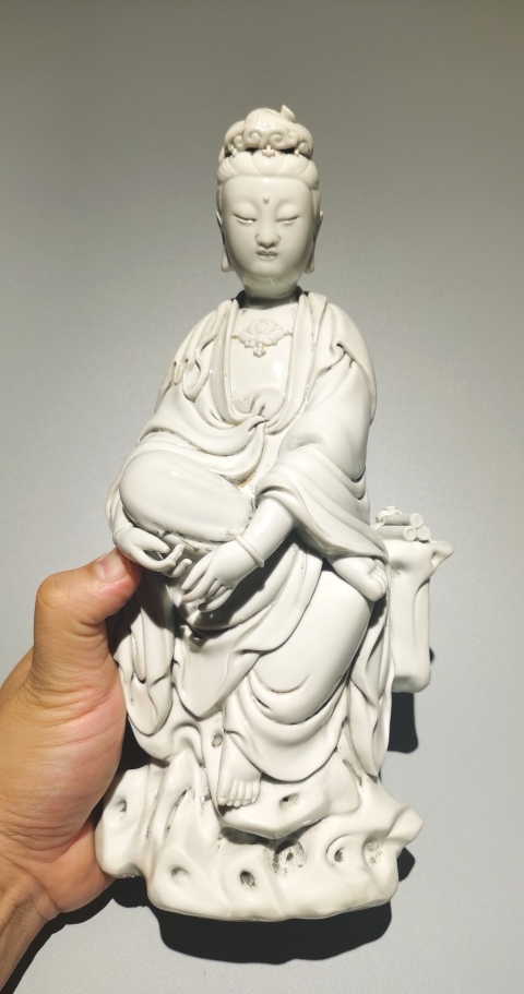 古玩陶瓷何朝宗款老德化窯觀音大像拍賣，當前價格5800元