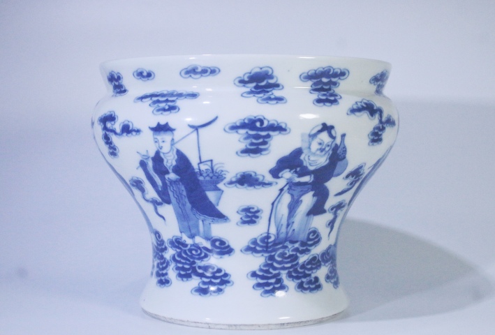 古玩陶瓷晚清·青花八仙人物馬蹄尊拍賣，當(dāng)前價(jià)格5500元