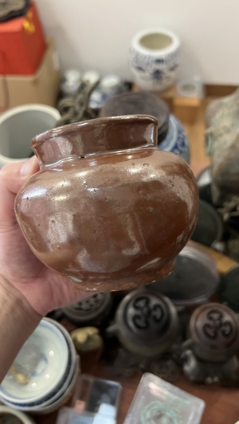 古玩陶瓷晚清紫金釉罐拍賣，當前價格299元