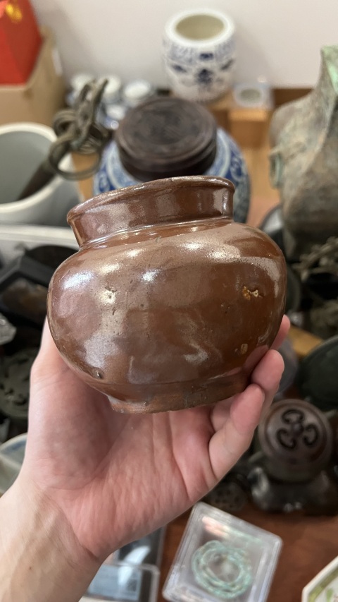 古玩陶瓷晚清紫金釉罐拍賣，當前價格299元
