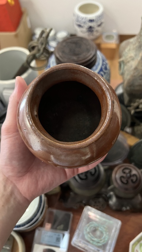 古玩陶瓷晚清紫金釉罐拍賣，當前價格299元
