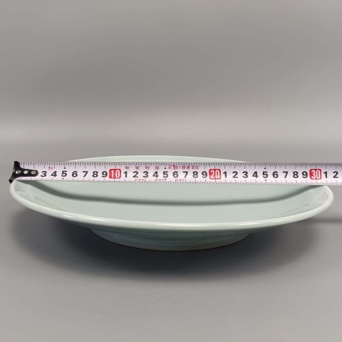 古玩陶瓷民國冬青釉30+大盤拍賣，當前價格2400元