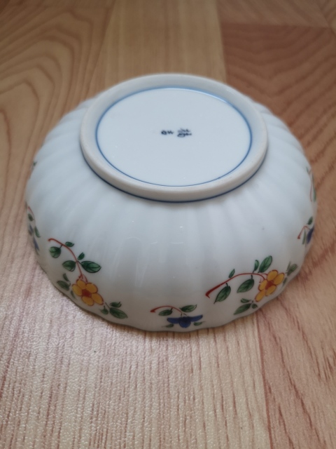 古玩陶瓷青花五彩碗拍賣，當前價格158元
