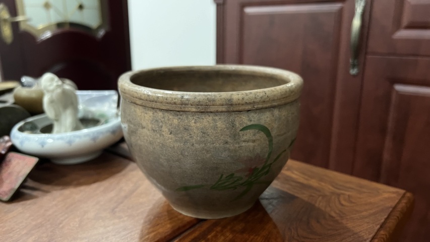 古玩陶瓷民國花卉紋缸拍賣，當前價格399元