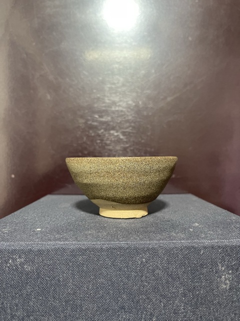 古玩陶瓷元茶葉末釉茶盞拍賣,當(dāng)前價格1500元