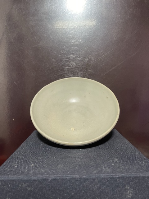 古玩陶瓷元卵白釉大碗拍賣，當(dāng)前價格1600元