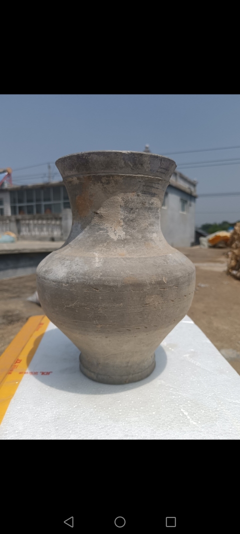 古玩陶瓷漢代~灰陶壺【館藏品】拍賣,當(dāng)前價(jià)格22元