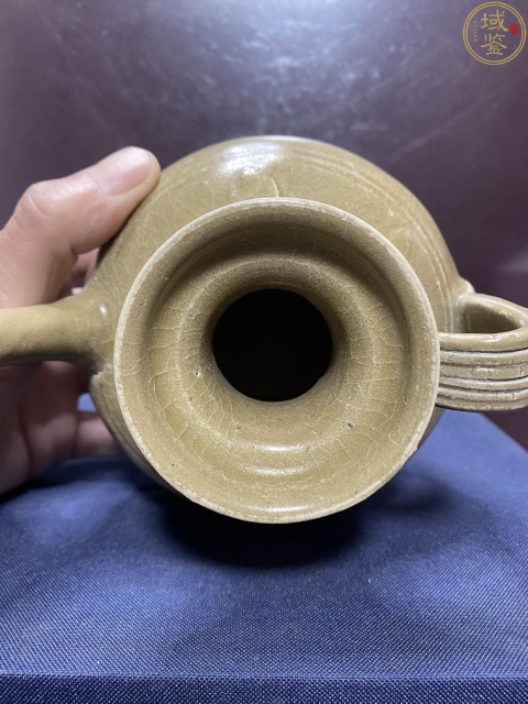 古玩陶瓷宋青黃釉執(zhí)壺拍賣,當前價格11800元