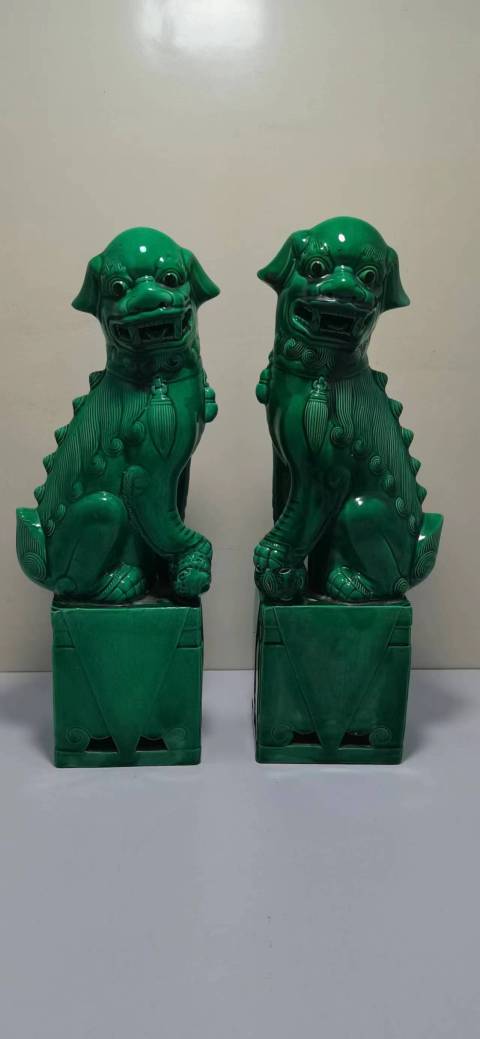 古玩陶瓷綠釉雕塑獅子座像拍賣,當前價格1600元
