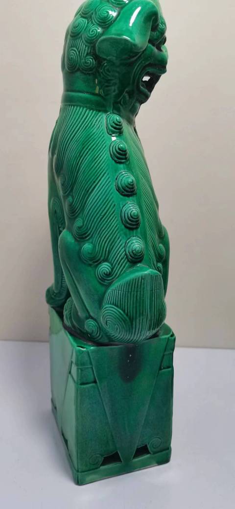 古玩陶瓷綠釉雕塑獅子座像拍賣,當前價格1600元