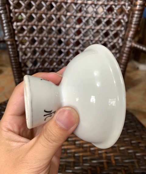 古玩陶瓷粉彩桃花美女詩(shī)文高足盤(pán)拍賣(mài),當(dāng)前價(jià)格480元