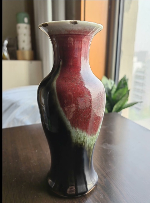 古玩陶瓷晚清時期三羊開泰觀音瓶拍賣,當前價格9800元