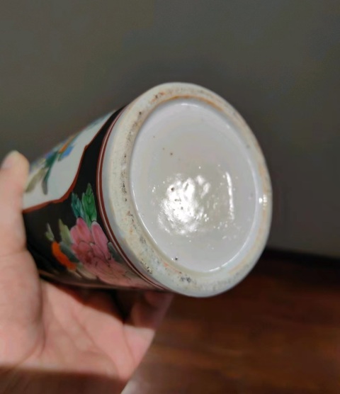 古玩陶瓷民國 墨地粉彩花鳥紋花觚拍賣，當前價格8600元