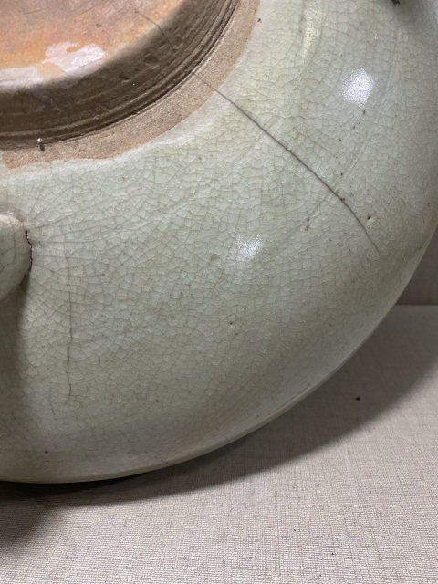 古玩陶瓷龍泉青瓷三足爐拍賣,當前價格1200元