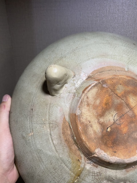 古玩陶瓷龍泉青瓷三足爐拍賣,當前價格1200元