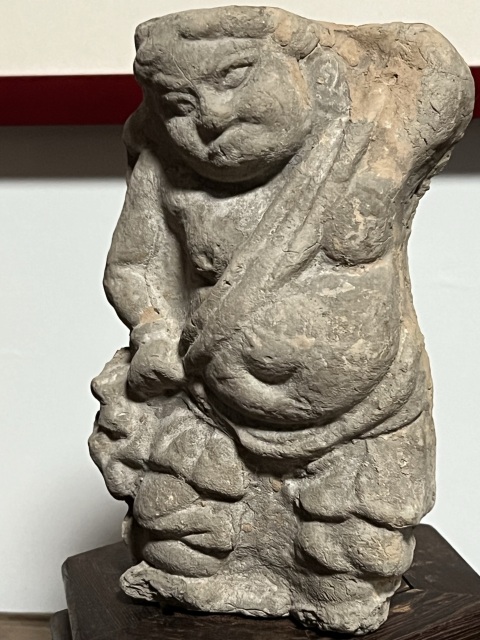 古玩陶瓷金元力士人物造像拍賣，當前價格4888元