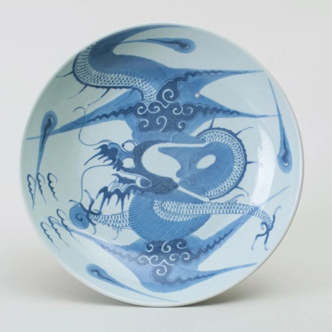古玩陶瓷清·全品大盤(pán)雍乾過(guò)墻龍紋青花大盤(pán)拍賣(mài),當(dāng)前價(jià)格7000元