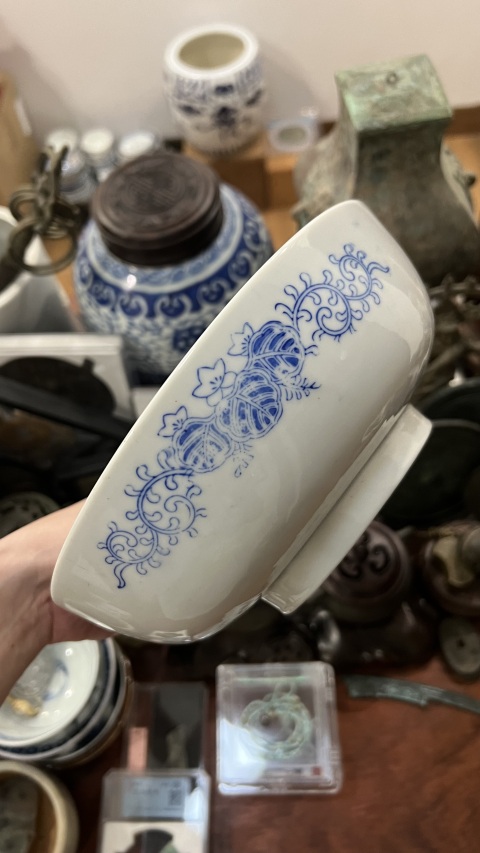 古玩陶瓷民國青花碗拍賣，當(dāng)前價(jià)格299元