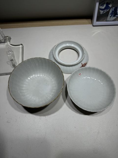 古玩陶瓷粉彩蝶戀花紋蓋碗拍賣,當前價格2980元