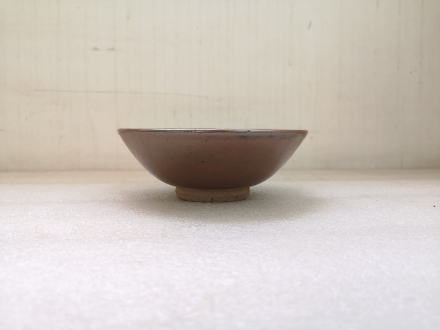 古玩陶瓷磁州窯紫金釉茶碗拍賣，當前價格222元