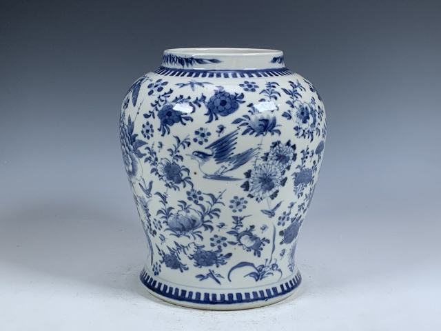 古玩陶瓷清晚期·青花花鳥紋罐拍賣，當前價格4680元